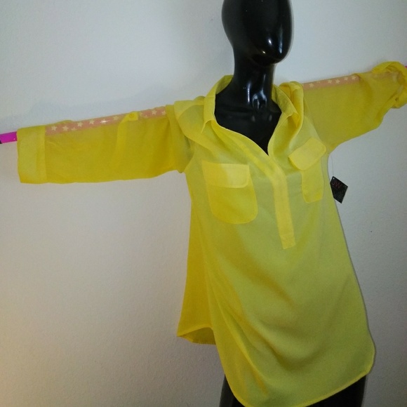 Tops! - Picture 6 of 8